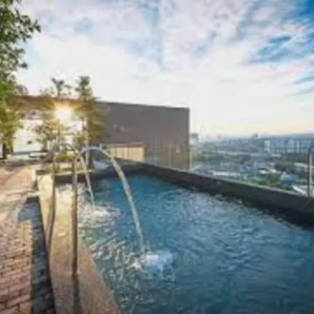 Comfortable And Relax 2R2B, Netflx And Wi-Fi Provided Batu Caves Exterior photo