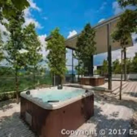 Comfortable And Relax 2R2B, Netflx And Wi-Fi Provided Batu Caves Exterior photo